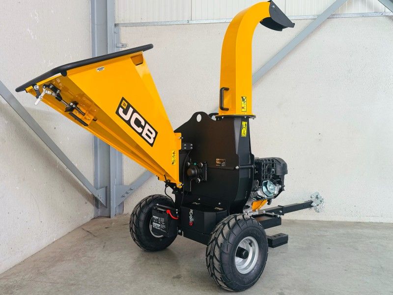 JCB CH150120PE professionele houthakselaar