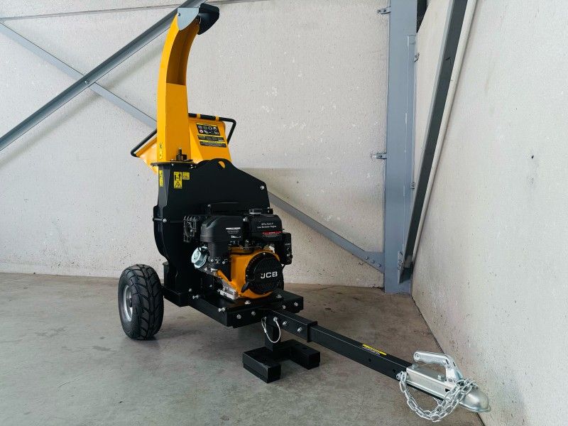 JCB CH150120PE professionele houthakselaar