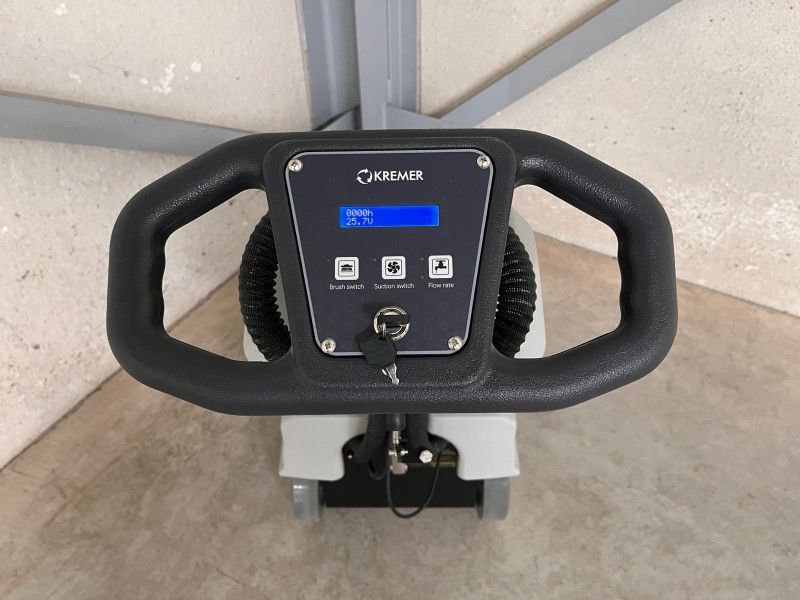 Kremer KRM30 Bodenreinigungsmaschine