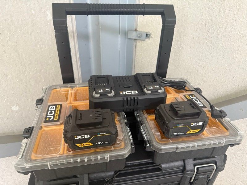 JCB SiteKit-2 Kompletter Werkzeugsatz