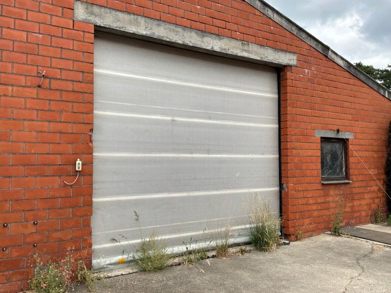 Roller Door Construction