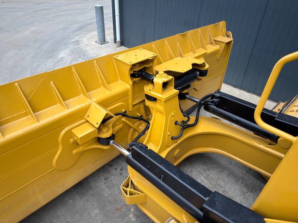 CAT D6N LGP