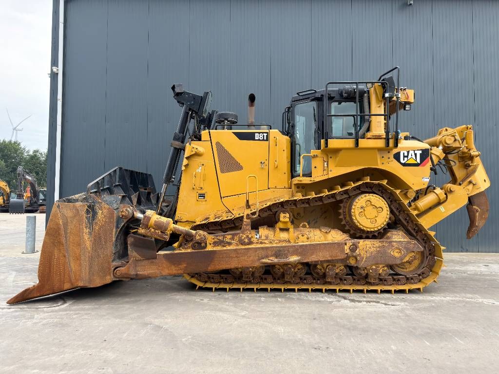 CAT D8T - CE document and TA2 Inspection available