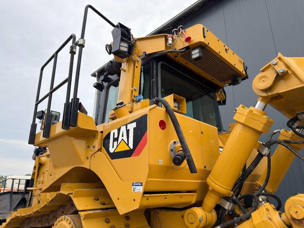 CAT D8T - CE document and TA2 Inspection available