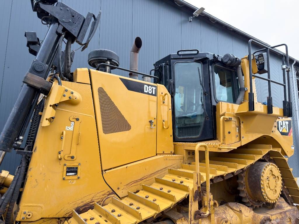 CAT D8T - CE document and TA2 Inspection available