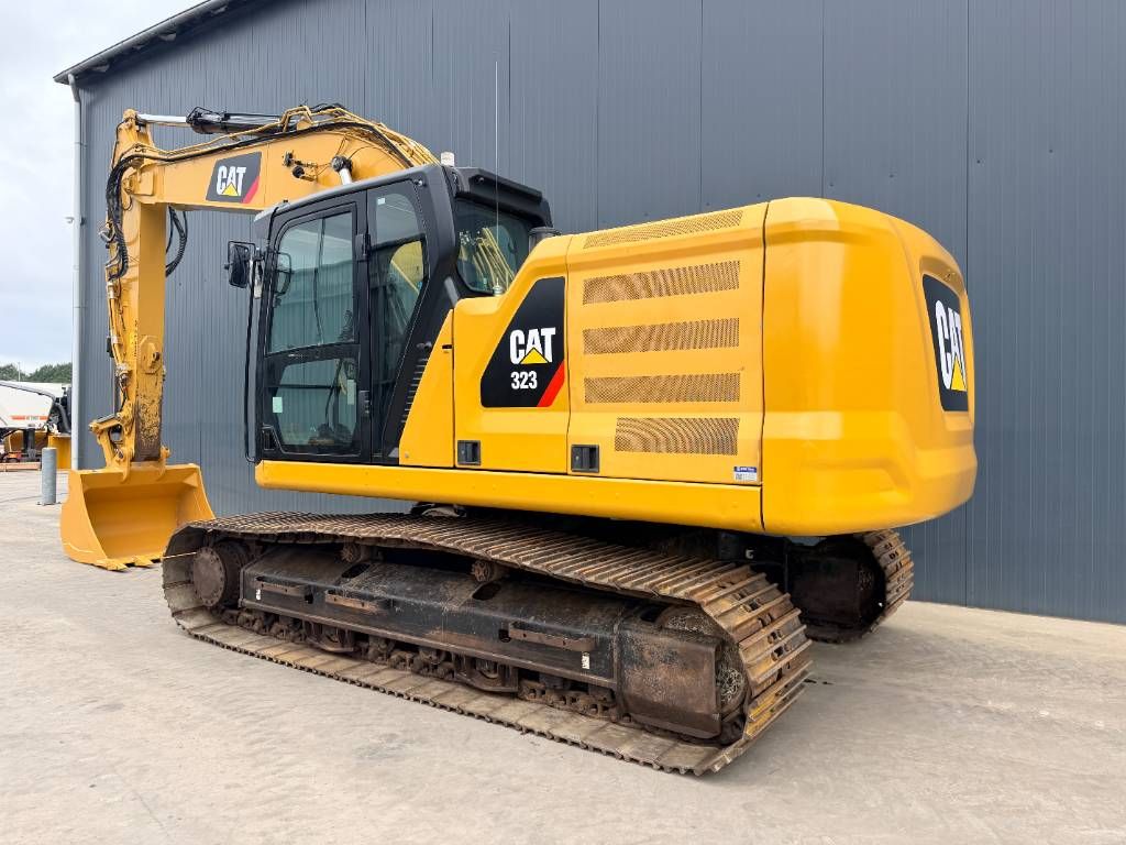 CAT 323 07A