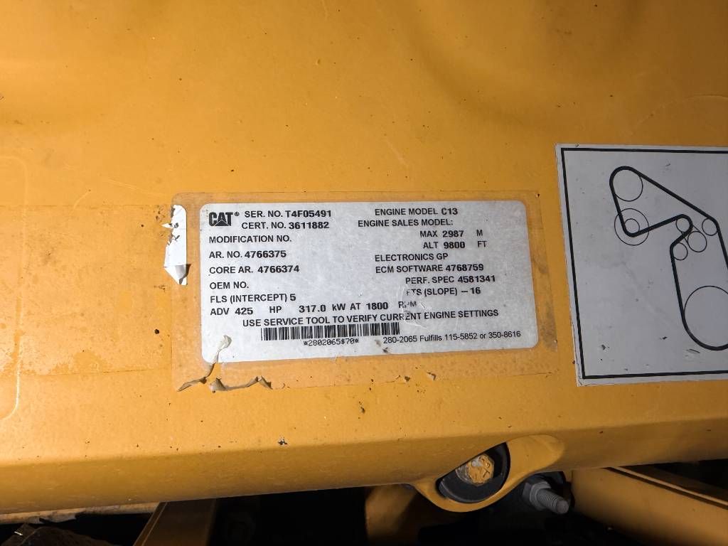 CAT 352F