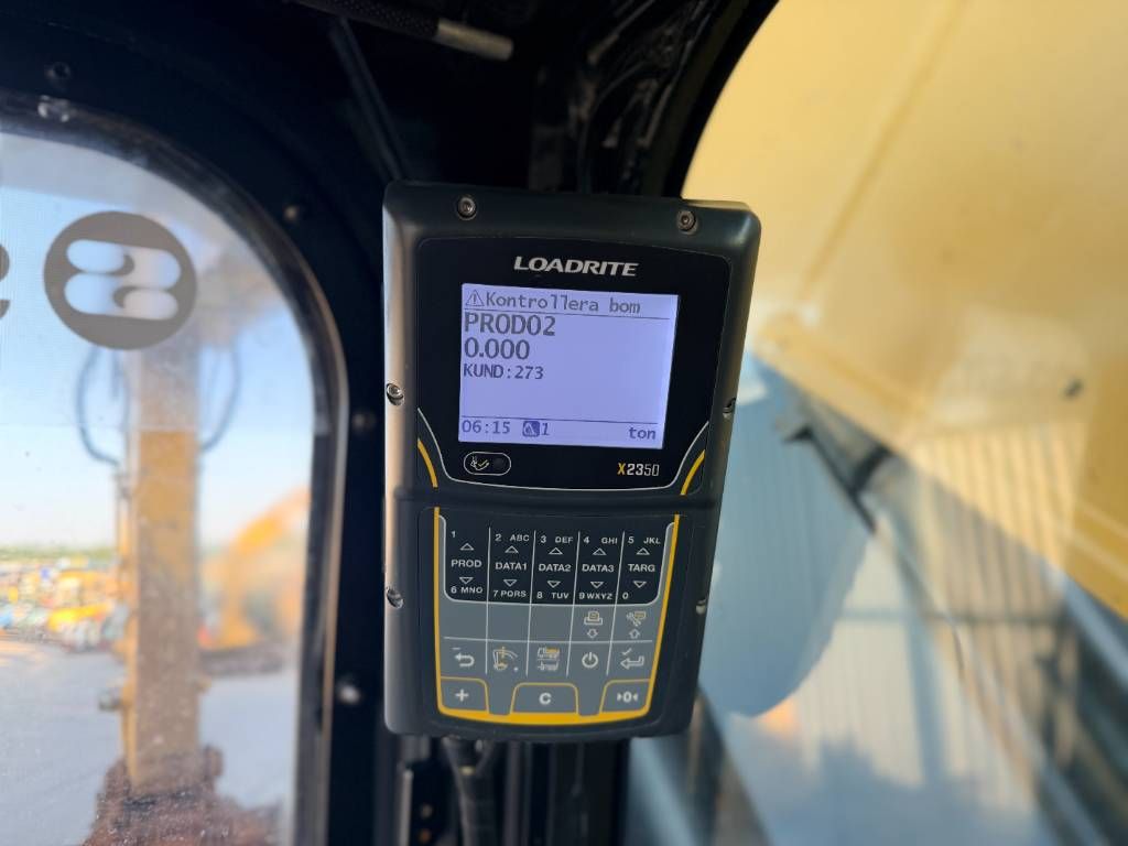 CAT 352F