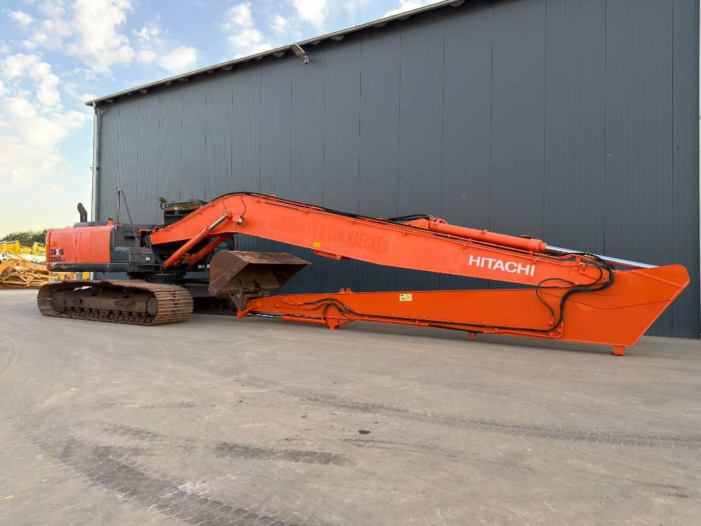Hitachi ZX250LC-5B Long Reach