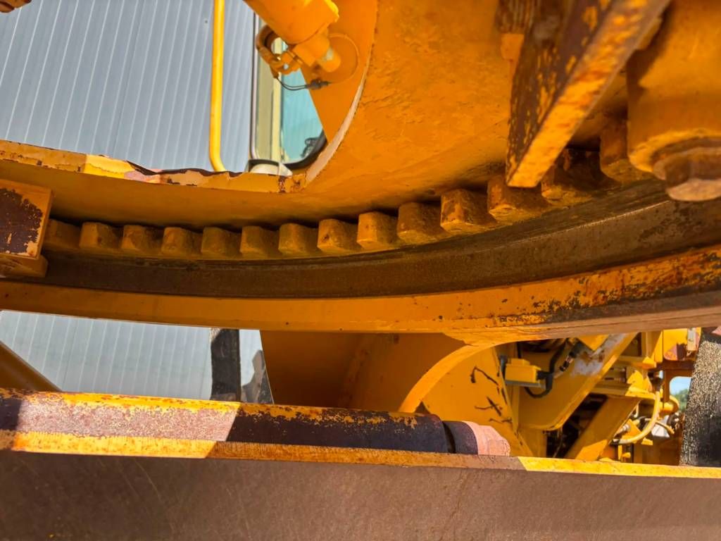 CAT 120H - CE