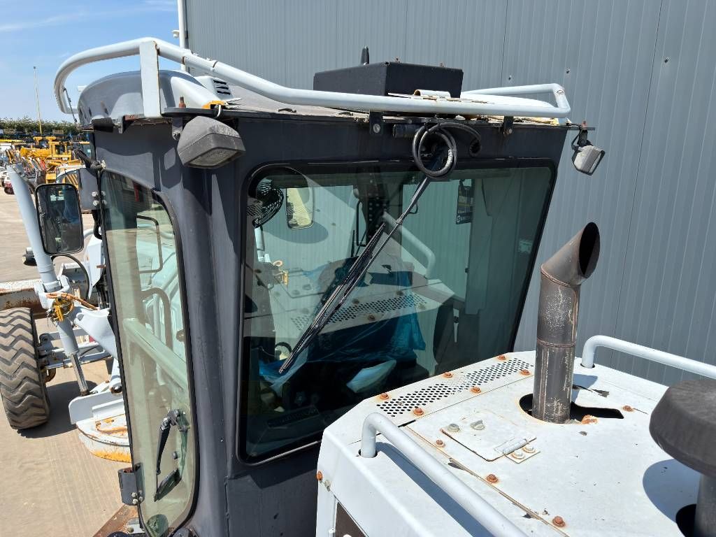 CAT 120M - CE