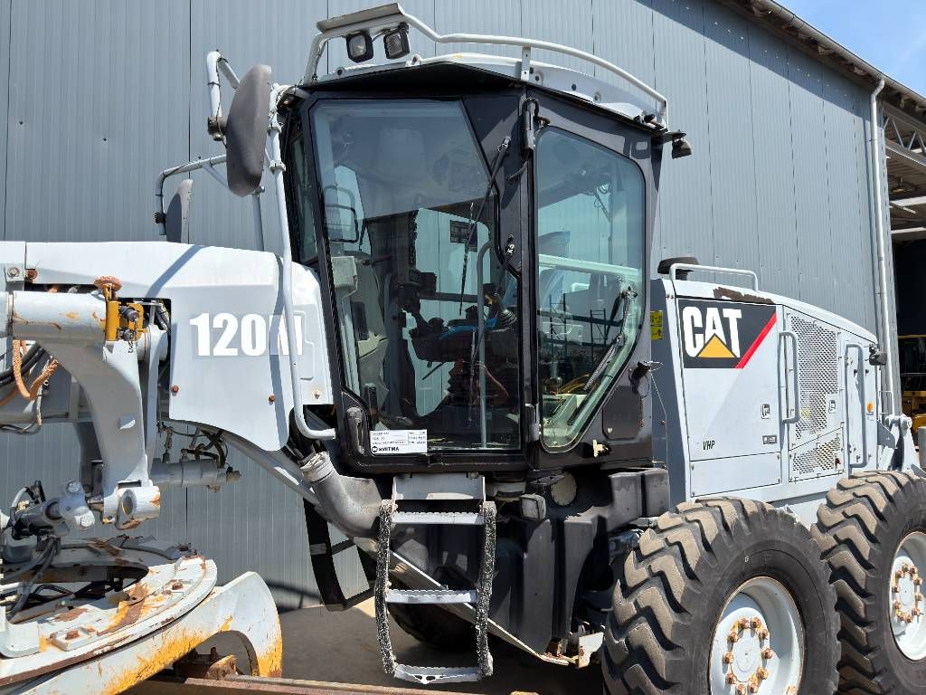 CAT 120M - CE