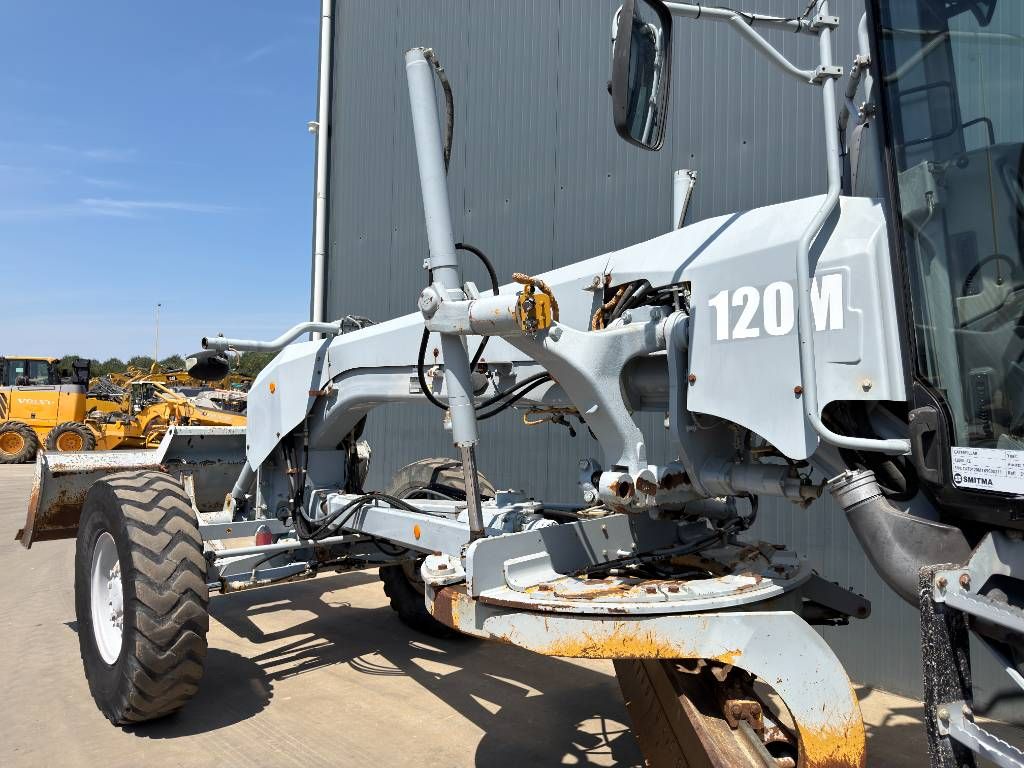 CAT 120M - CE