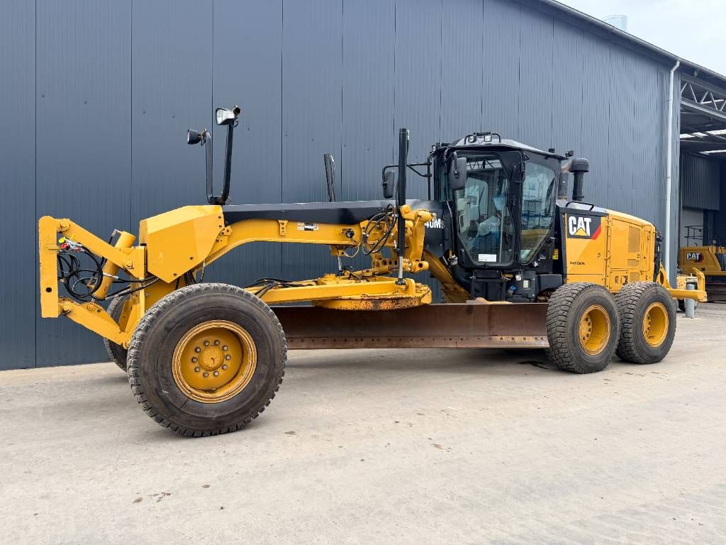 CAT 140M3