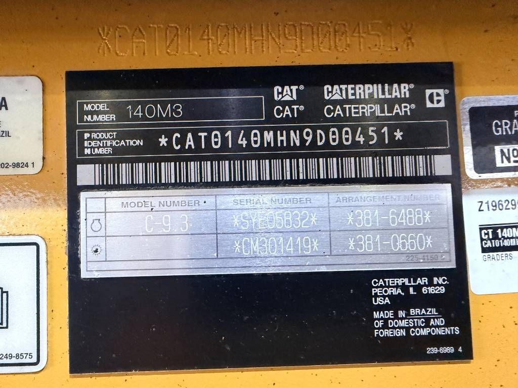 CAT 140M3