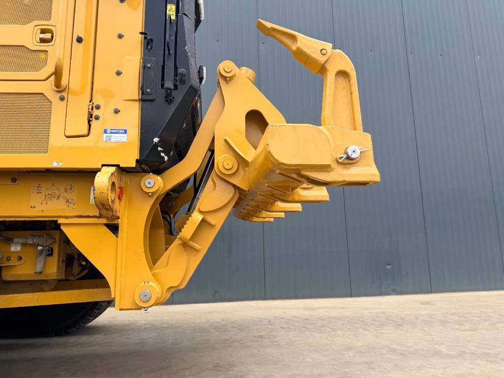 CAT 140M3