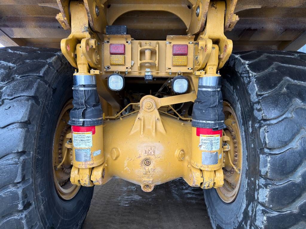 CAT 775E