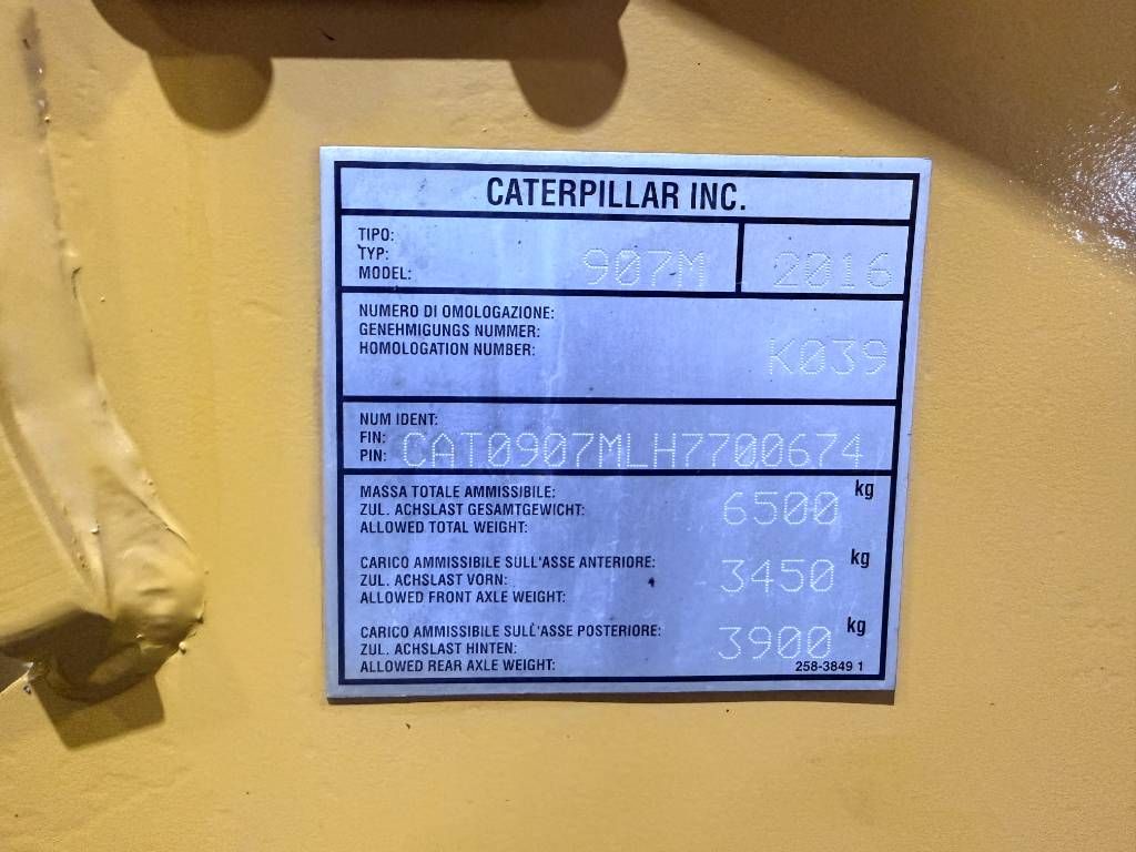 CAT 907 M