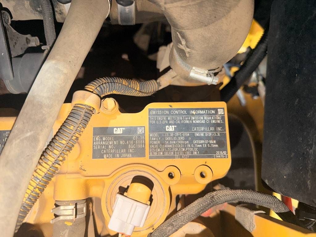 CAT 907 M