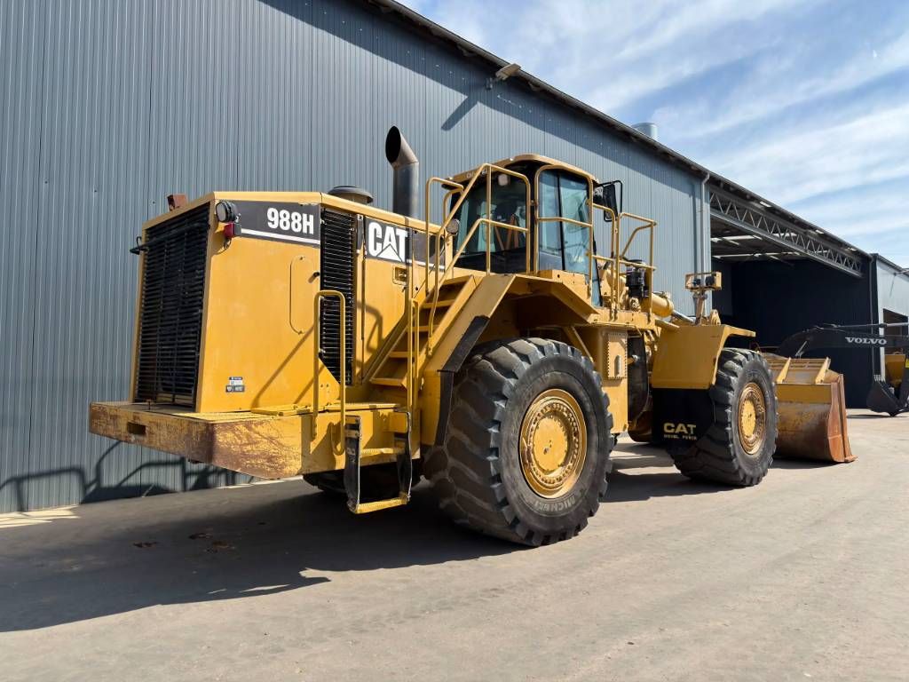 CAT 988H