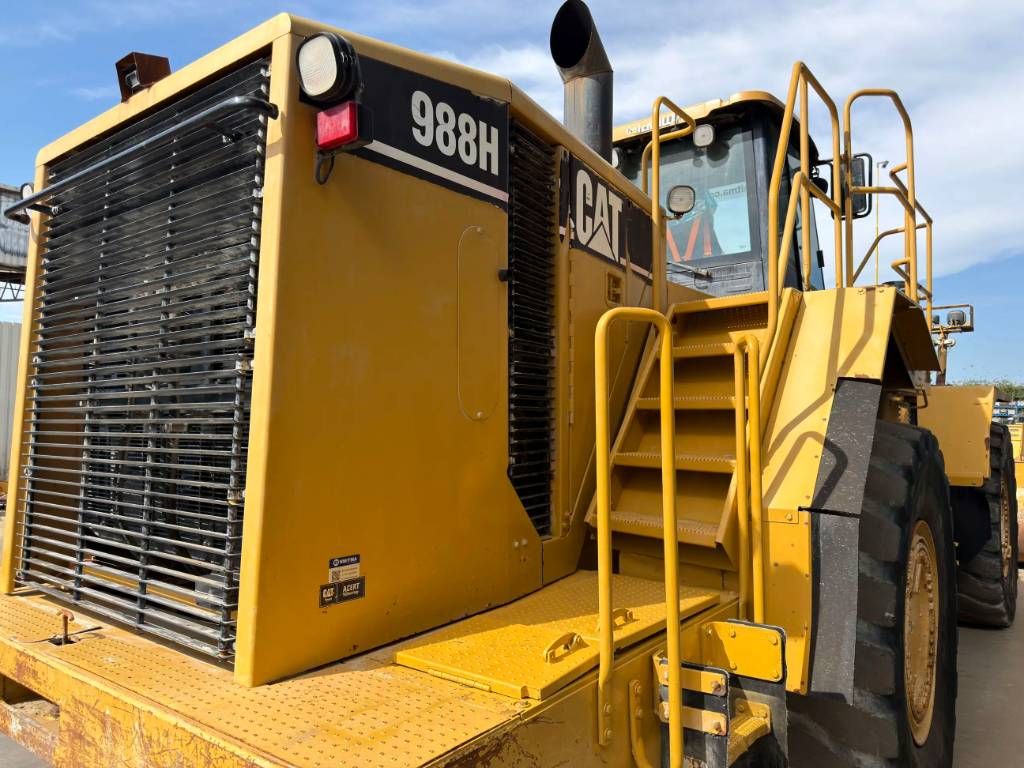 CAT 988H
