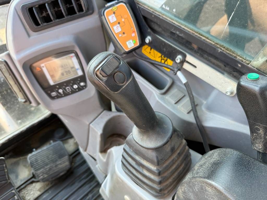 Kubota KX080-4A2 - Hammer Lines / Quick Coupler