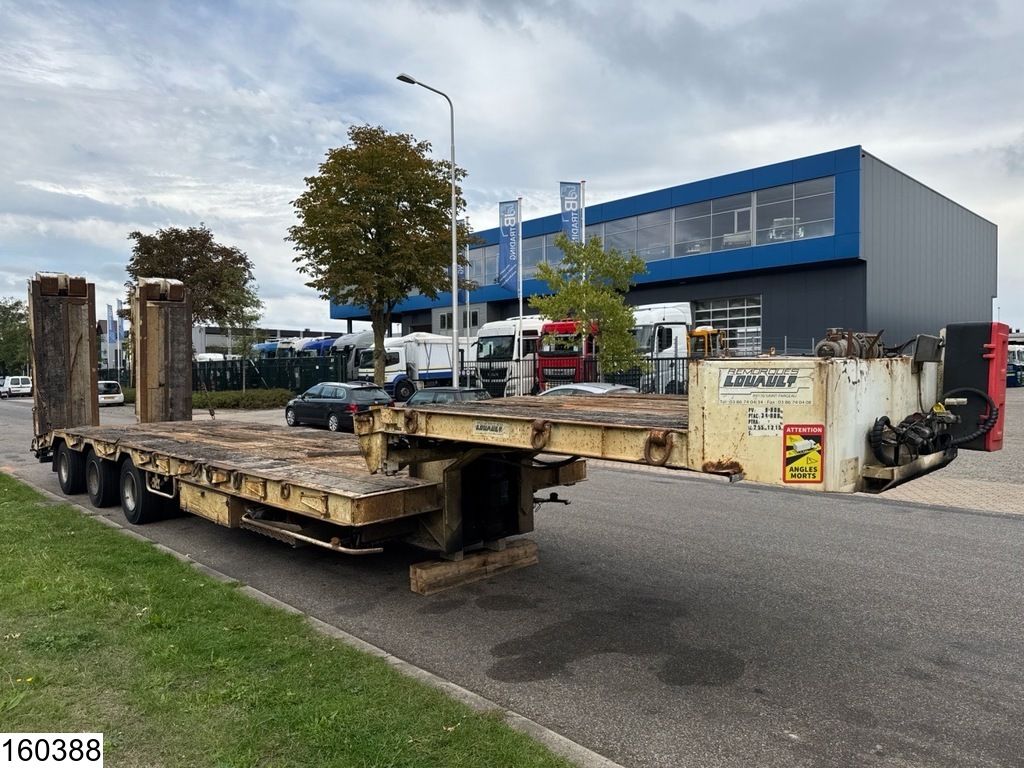 Louault Lowbed 54.000 kg, Steering axle, Hydraulic, Winch