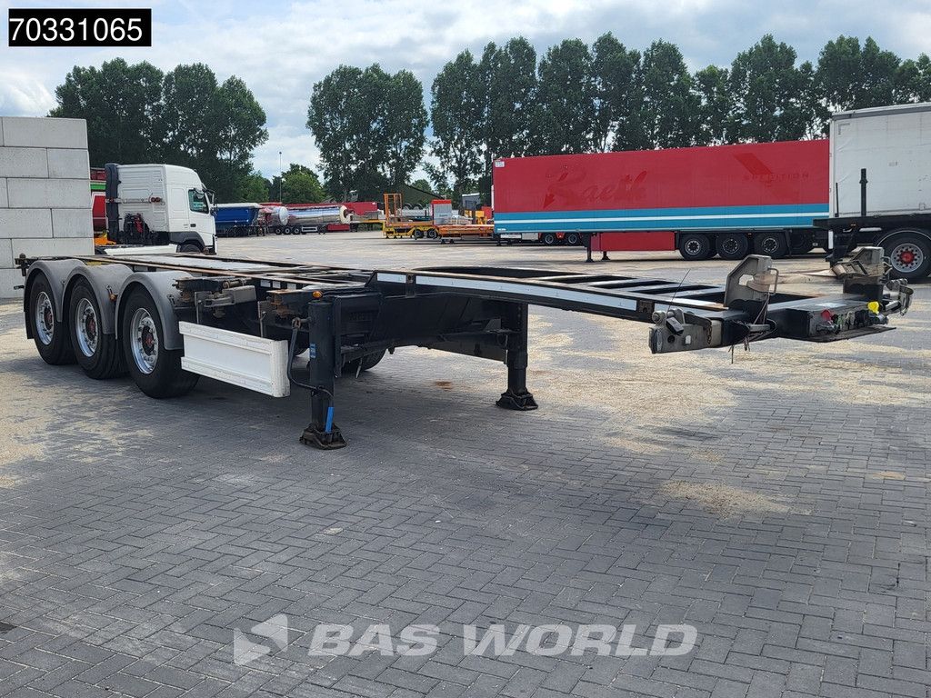 Renders 3AFCST08 Multi 45ft Lift Axle