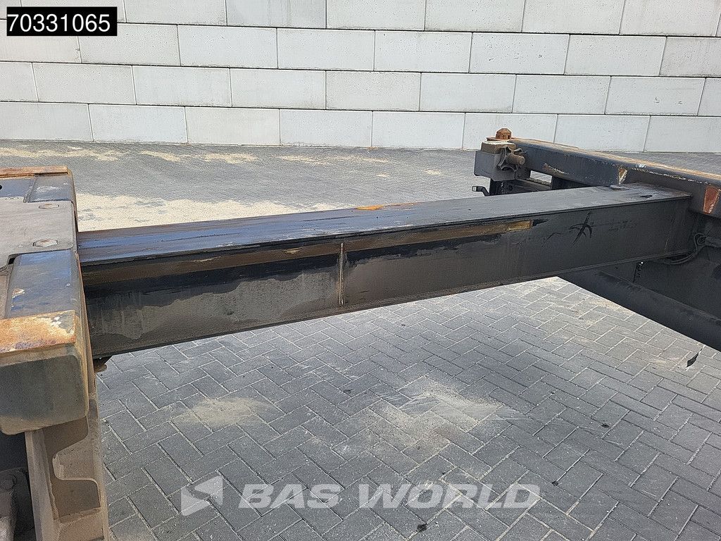 Renders 3AFCST08 Multi 45ft Lift Axle
