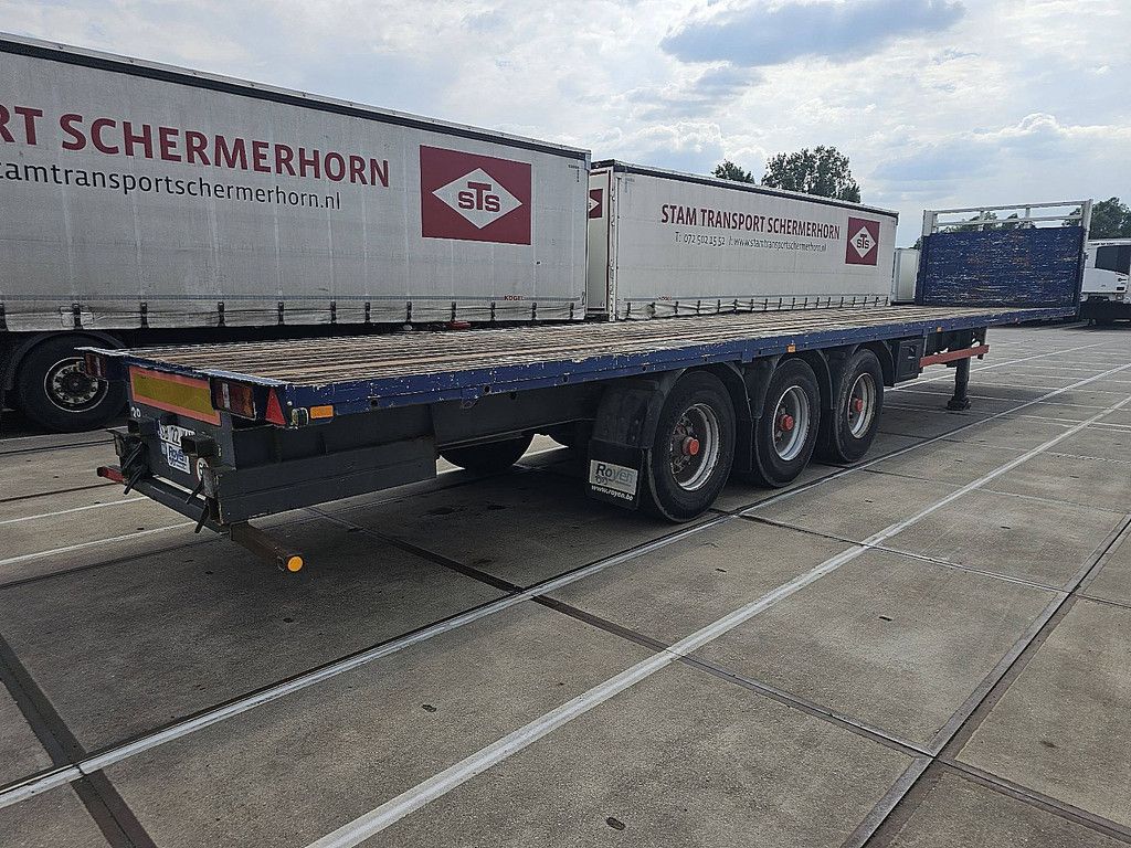 VAN HOOL 3 AXLE PLATFORM hard wood floor