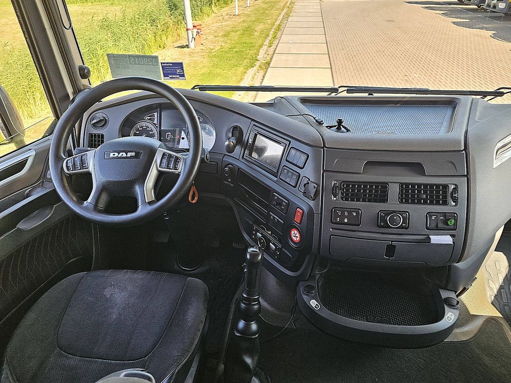 DAF XF 480 far clean manual
