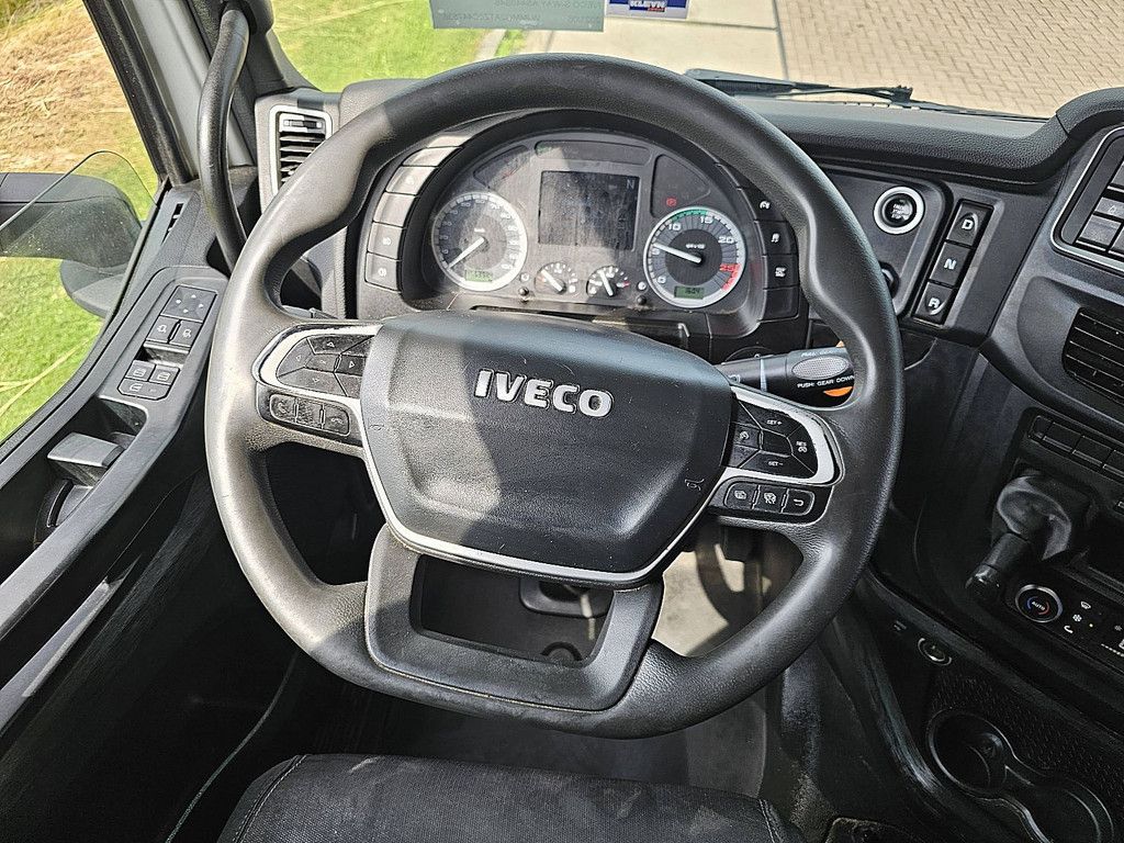 IVECO S-WAY AS440S46 lng