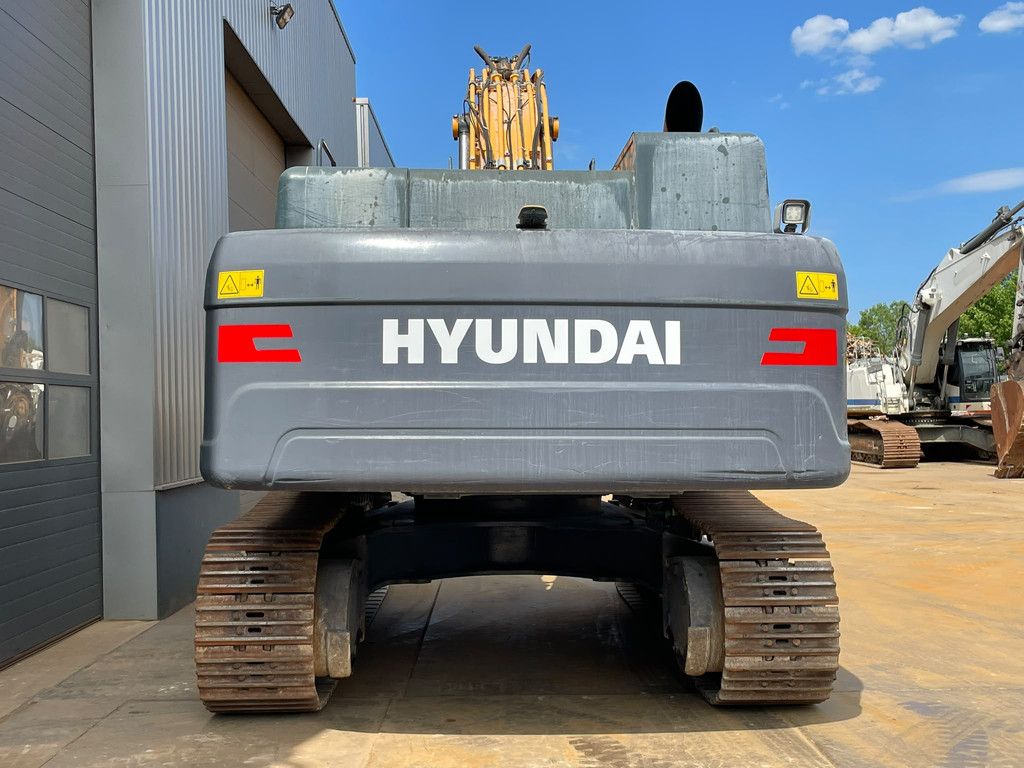 Hyundai HX480L