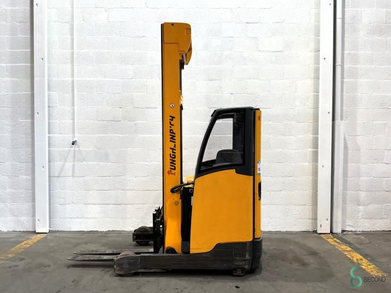 Reachtrucks Electric Jungheinrich ETV 216 2013 Cabin