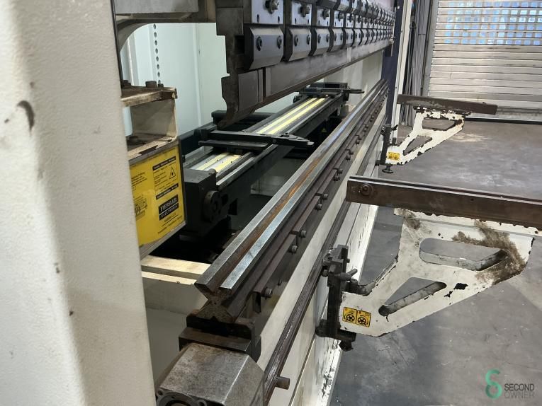 Press brakes Baykal APHS 31120 2018