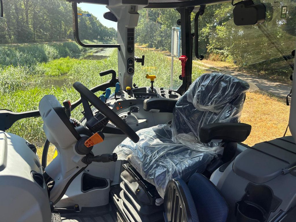 New Holland T5 T5 120 EC