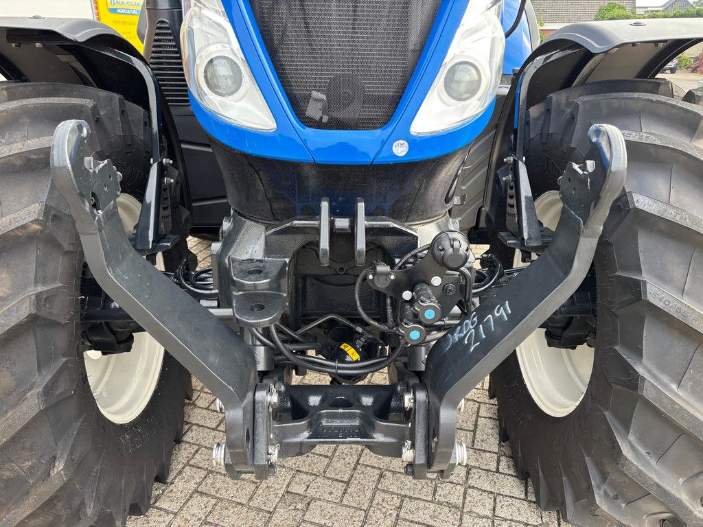 New Holland T6 155 AC
