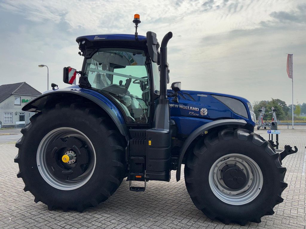New Holland T7 270 AC New Gen