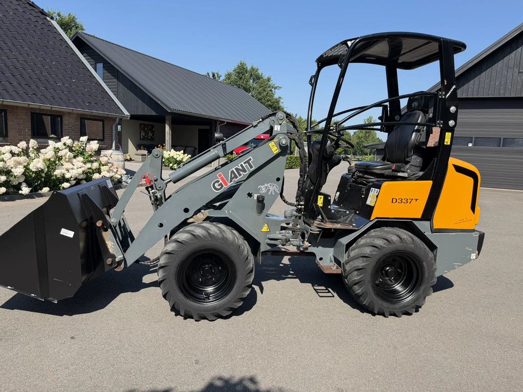 Giant D337T V 337 T