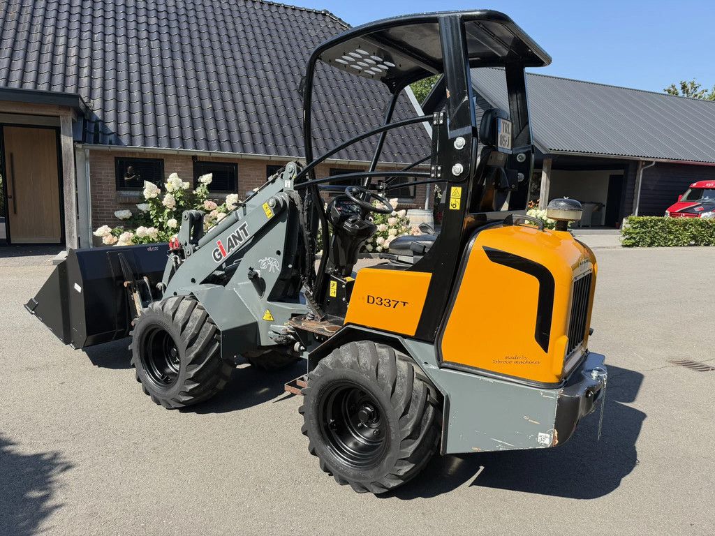 Giant D337T V 337 T