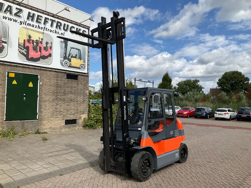 Toyota 7FBMF45 4500KG 3.30METER NIEUWE BATTERIJ HEFTRUCK