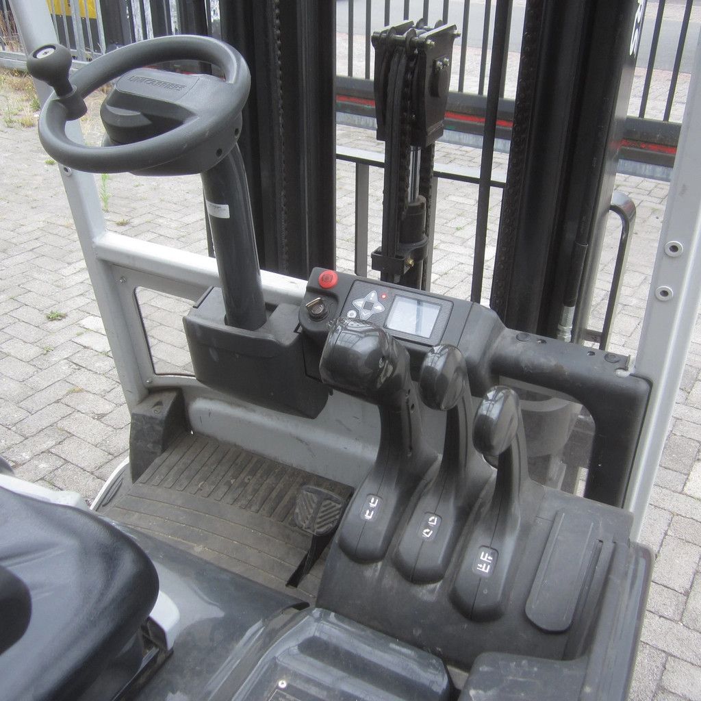 Unicarriers L18Q, elek., triplomast, side shift.