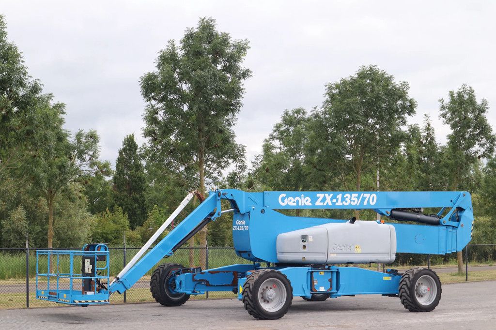 Genie ZX-135 /70 | 43 METER | 272 KG | LOW HOURS