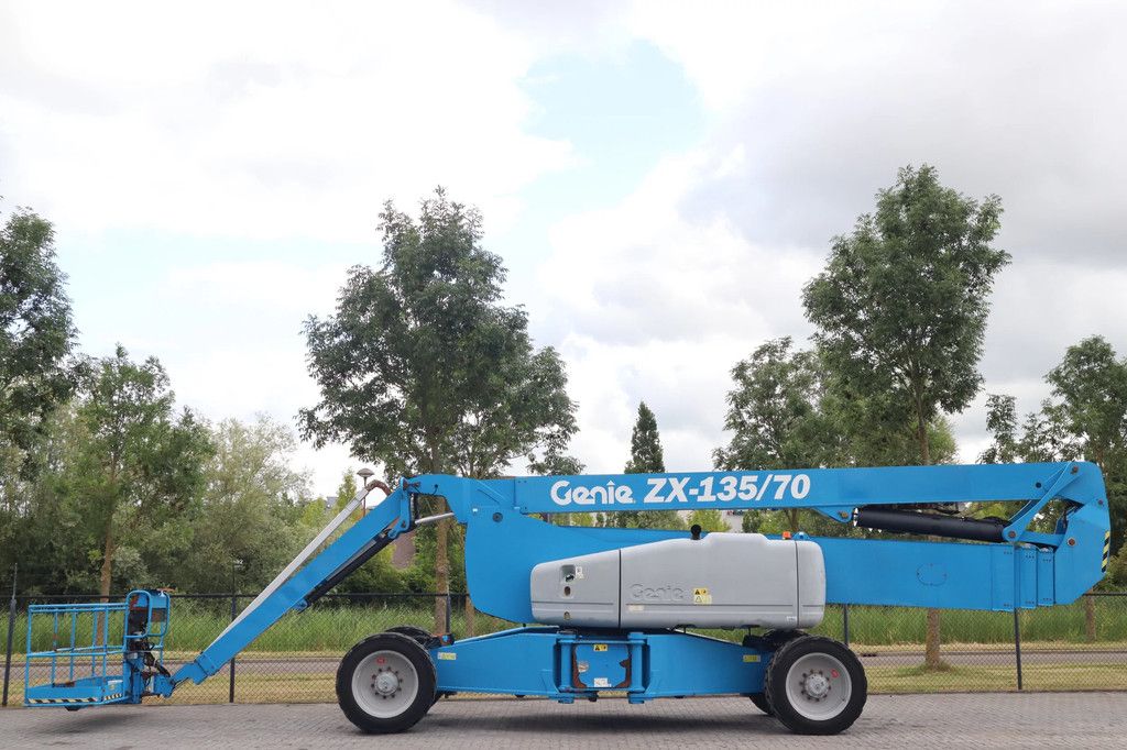 Genie ZX-135 /70 | 43 METER | 272 KG | LOW HOURS