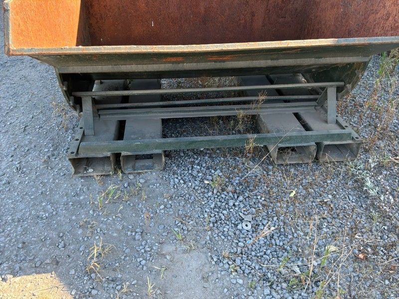 Kippbehälter für Gabelstapler