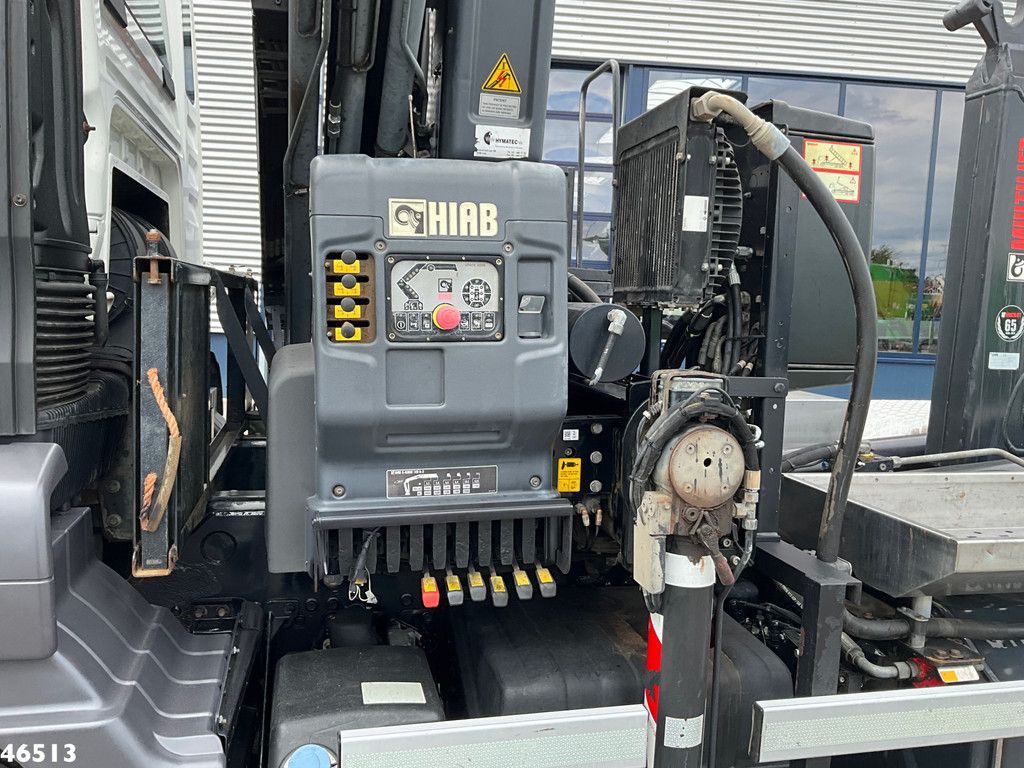 Man TGS 35.400 8x4 Euro 6 Hiab 18 Tonmeter laadkraan Just 142.960 km!