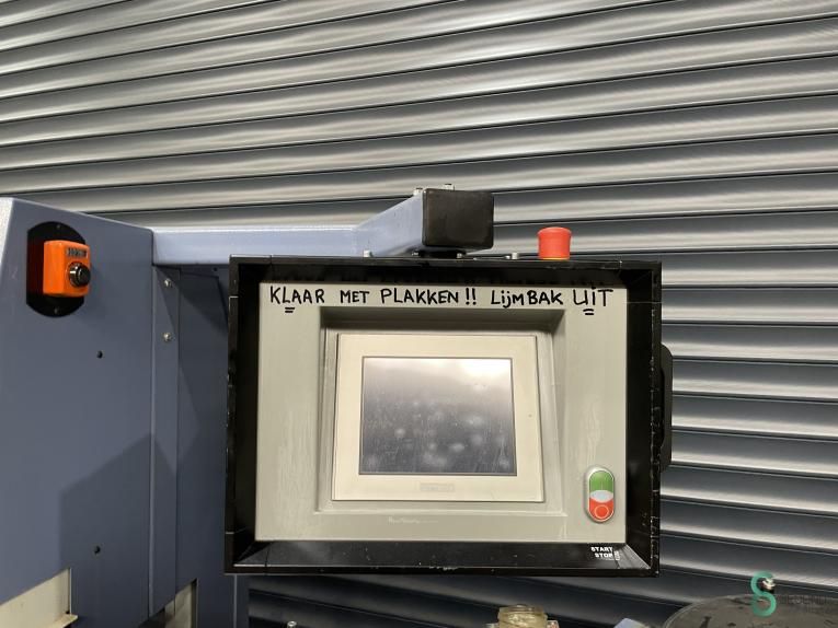 Kantenanleimmaschinen Hebrock AKV 3006 DK-F 2012