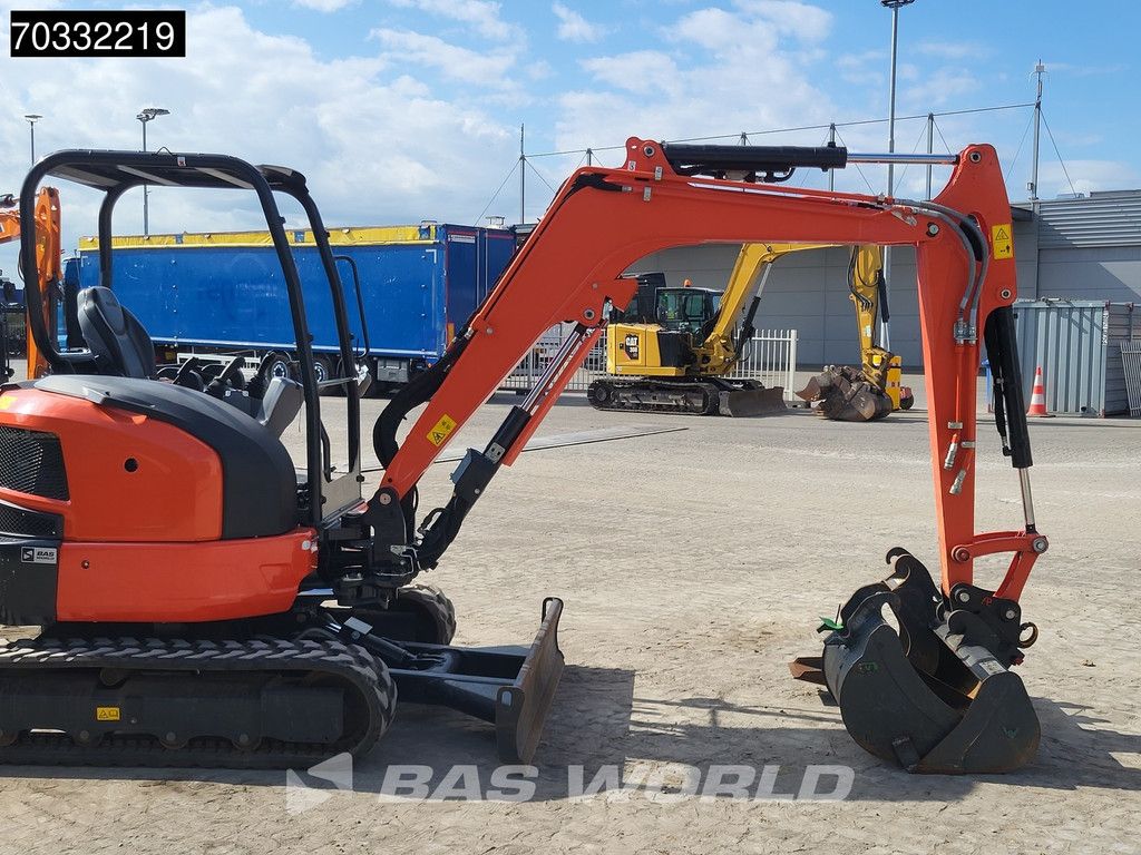 Kubota U36 -4 3 Buckets - Like New!