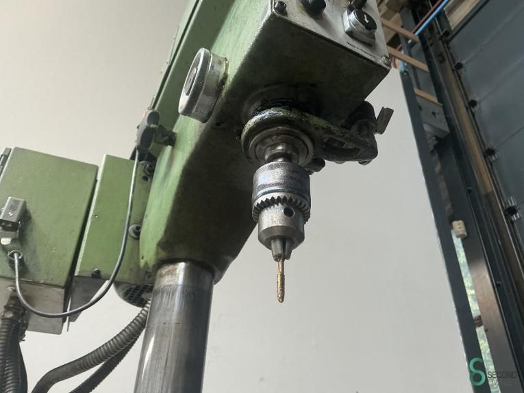 Kolomboormachines Ixion BT 15 GL
