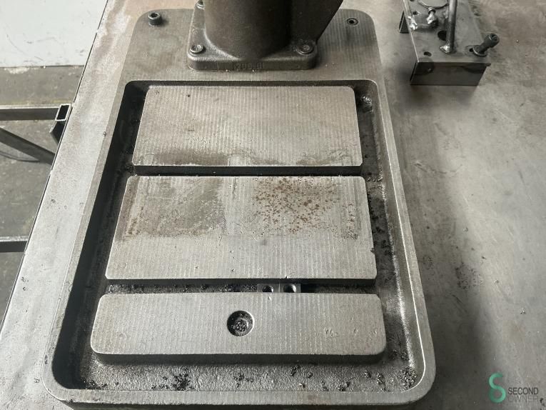 Kolomboormachines Ixion BT 15 GL